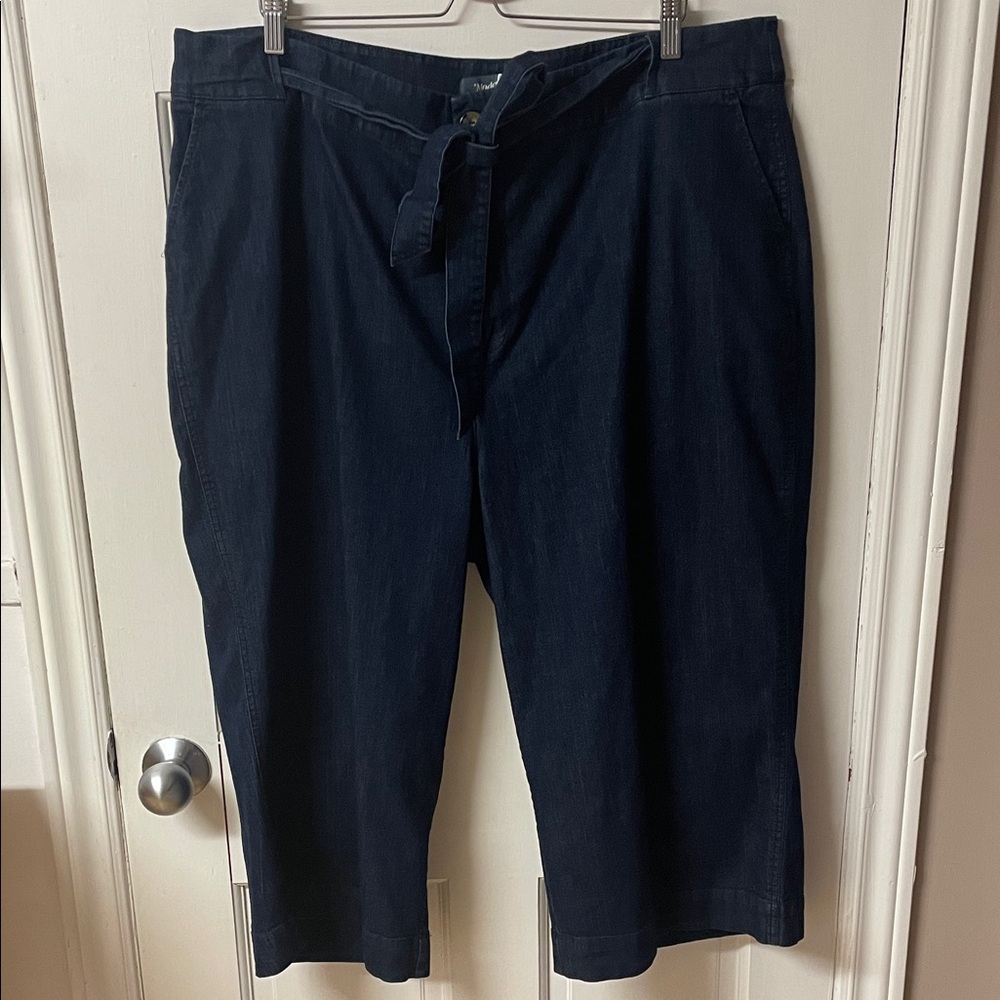 Modcloth dark denim plus size wide leg cropped pants capris women’s size 24